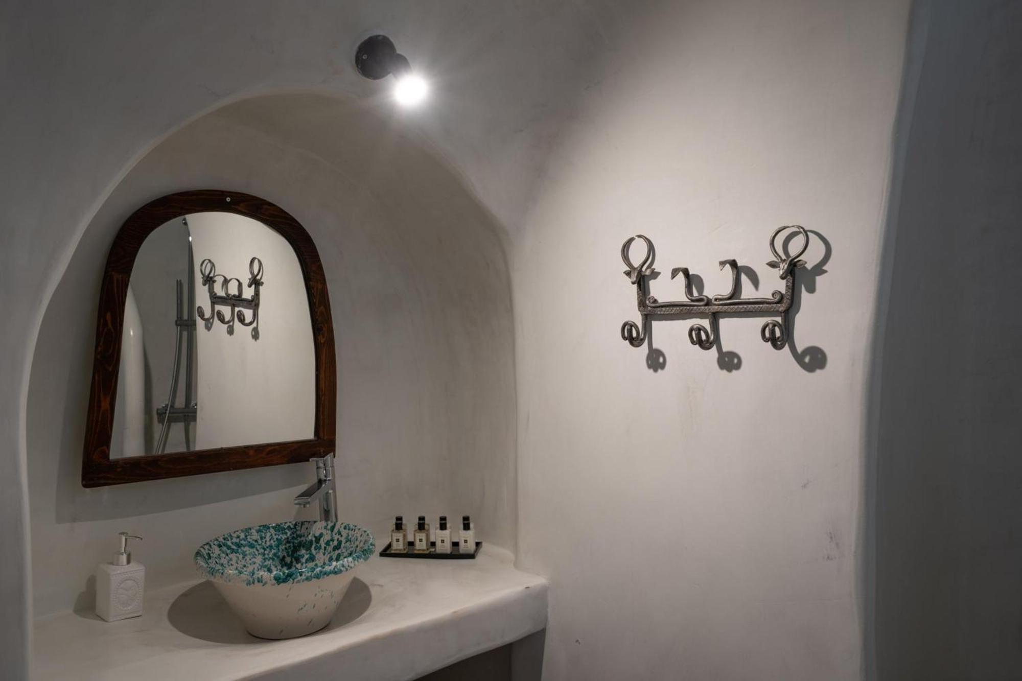 סנטוריני Madame Kalitsi Cozy Suites מראה חיצוני תמונה