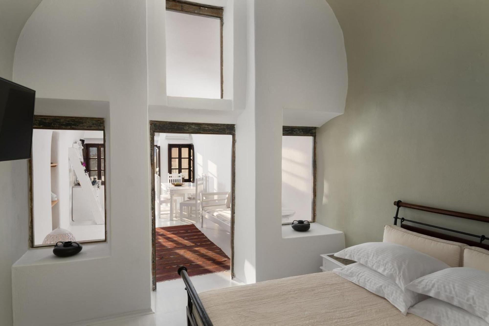 סנטוריני Madame Kalitsi Cozy Suites מראה חיצוני תמונה